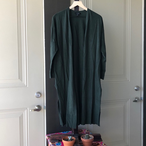 SOLD 🙌🏼 Ann Taylor Duster Cardigan Sweater Sz M - Picture 1 of 8
